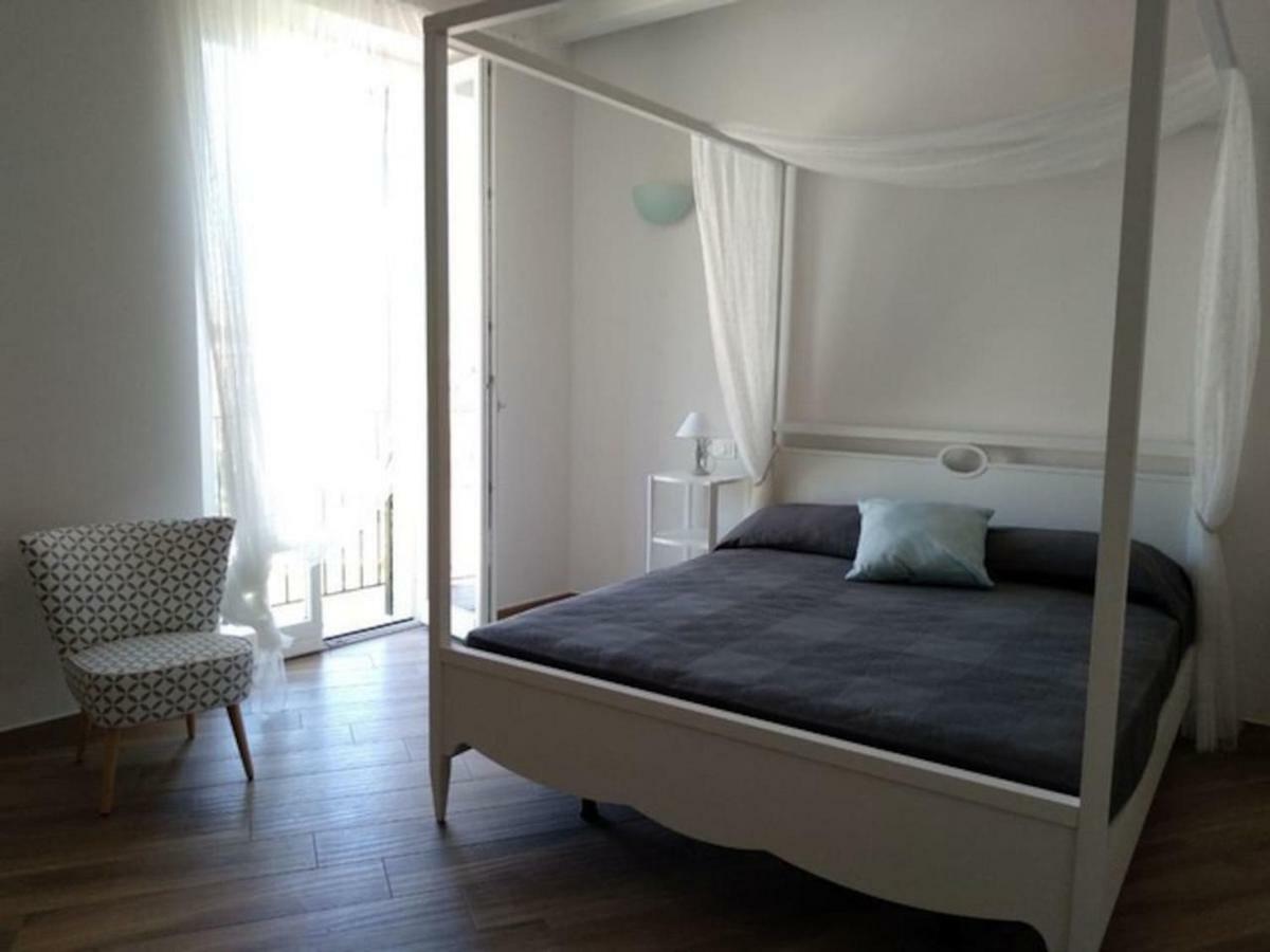 La Torre Villa Vasto Buitenkant foto